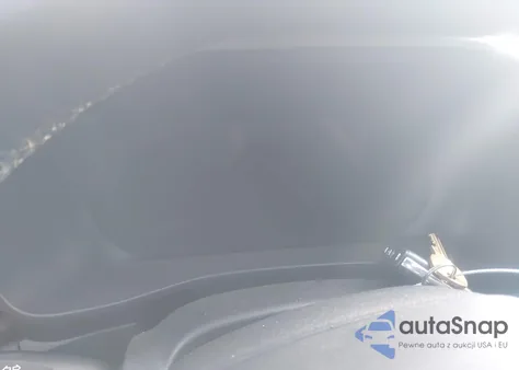 2023 Volvo C40 Recharge Pure Electric Twin Plus z USA, uszkodzony, nr VIN YV4ED3GL6P2065331